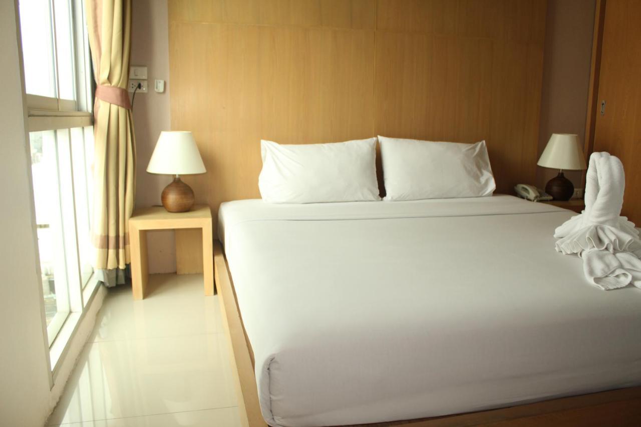 Bansabai Sabaidee Service Apartment Bangkok Zewnętrze zdjęcie